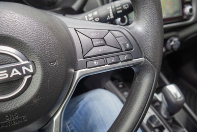 2022 Nissan Kicks SV