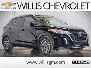 2022 Nissan Kicks SV