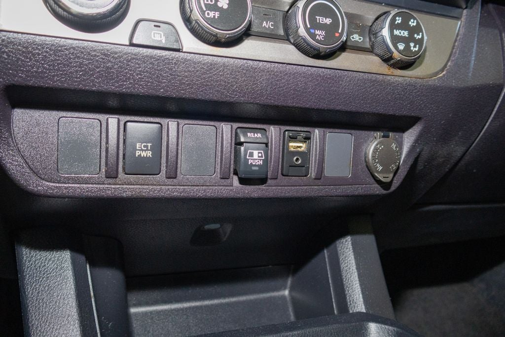 2019 Toyota Tacoma 4WD SR