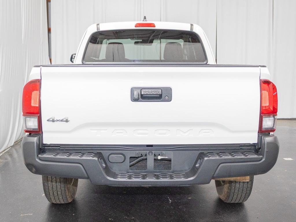 2022 Toyota Tacoma 4WD SR