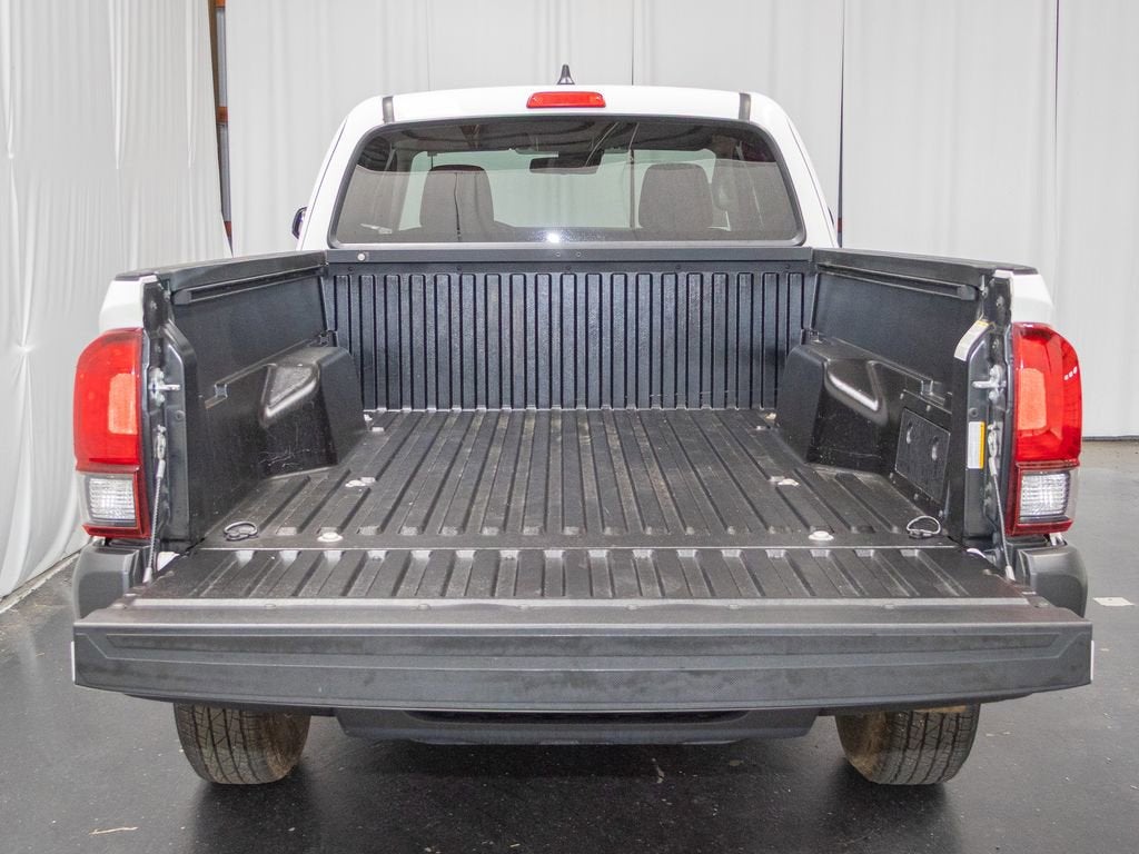 2022 Toyota Tacoma 4WD SR