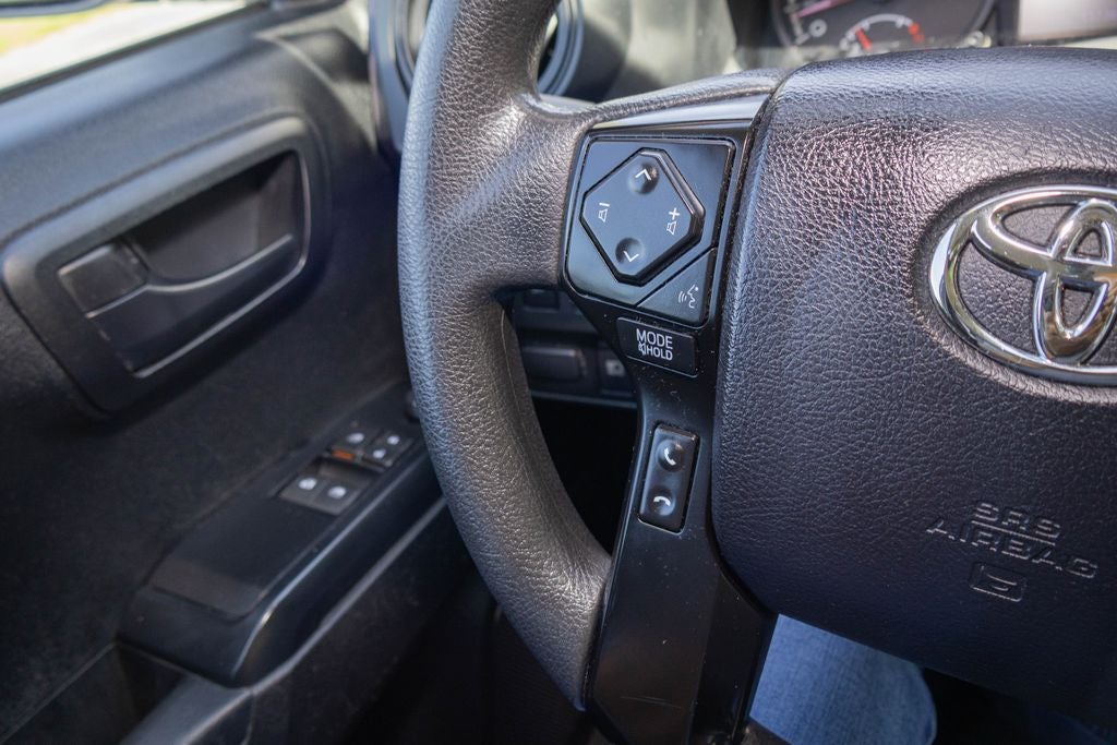 2022 Toyota Tacoma 4WD SR