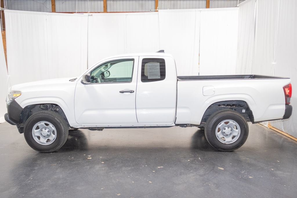 2022 Toyota Tacoma 4WD SR