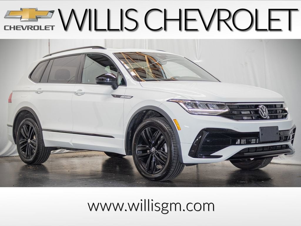 2022 Volkswagen Tiguan SE R-LINE BLACK