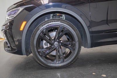 2023 Volkswagen Tiguan SE R-Line Black