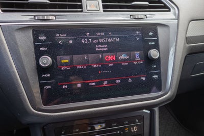 2023 Volkswagen Tiguan SE R-Line Black
