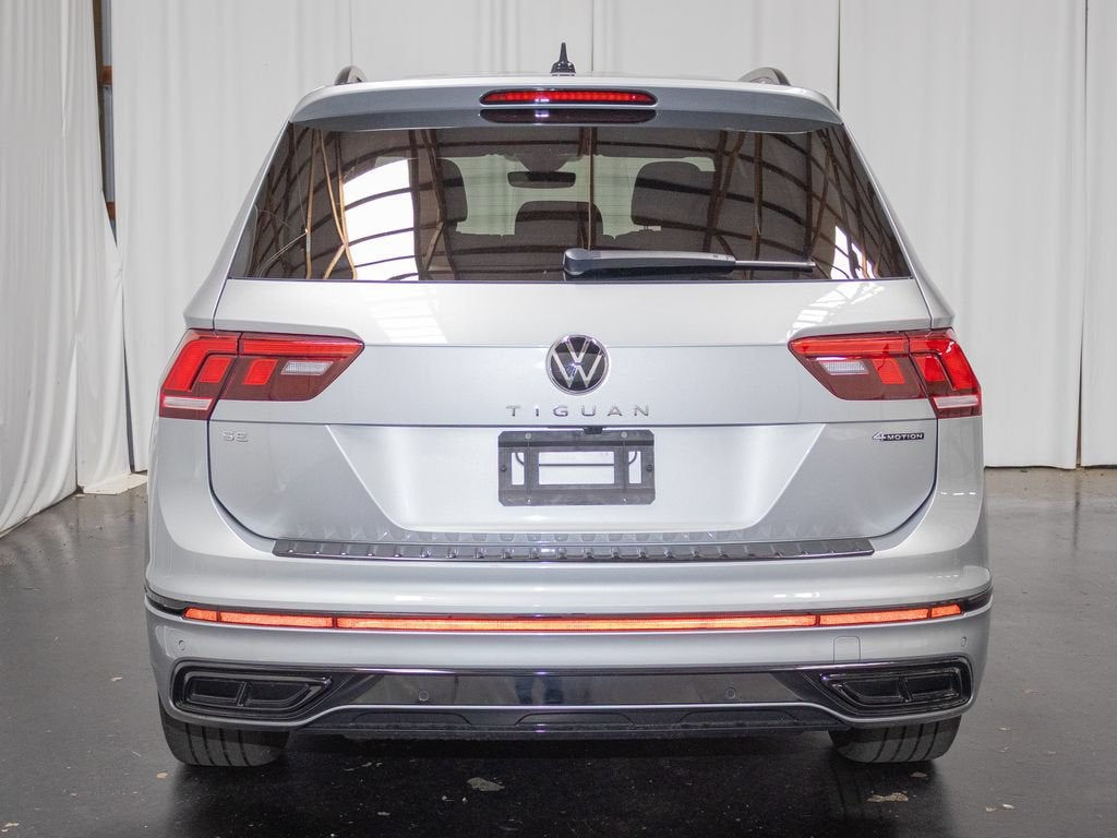 2023 Volkswagen Tiguan SE R-Line Black