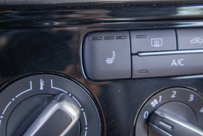 2018 Volkswagen Beetle Convertible S