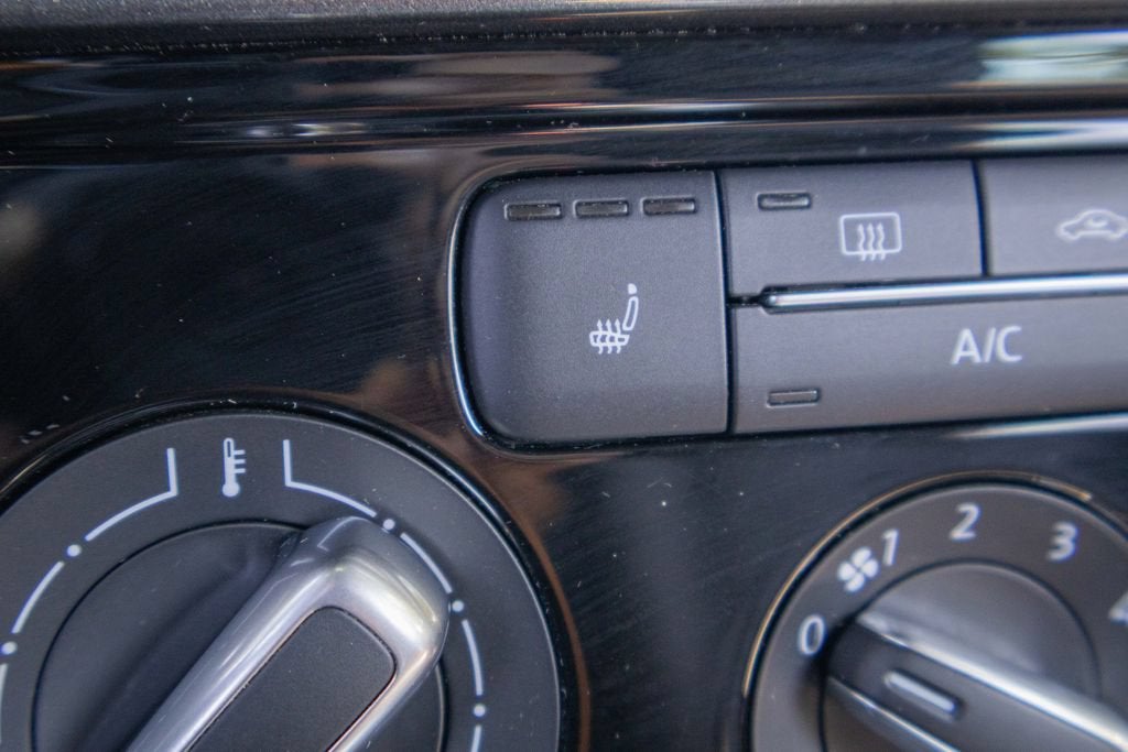 2018 Volkswagen Beetle Convertible S