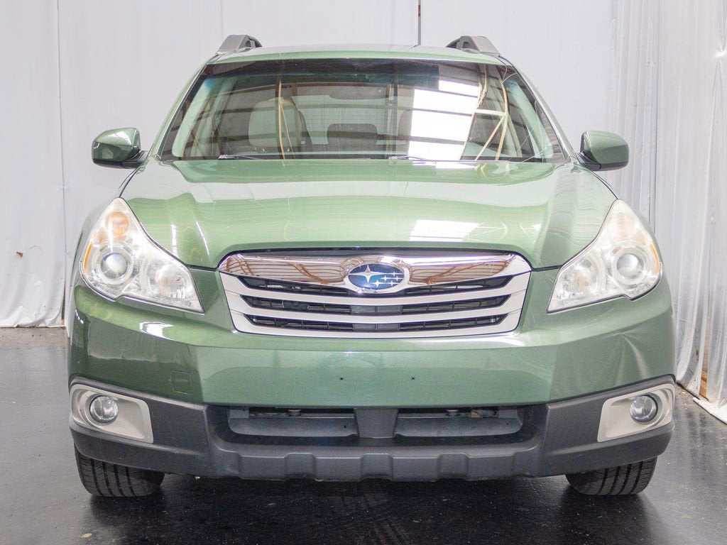 Used 2011 Subaru Outback I Premium with VIN 4S4BRBGC6B3403147 for sale in Smyrna, DE