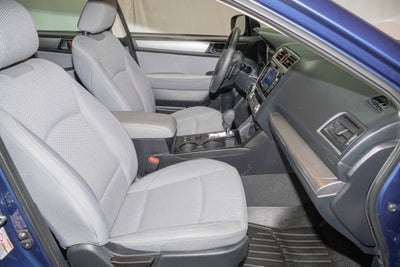 2019 Subaru Outback Base