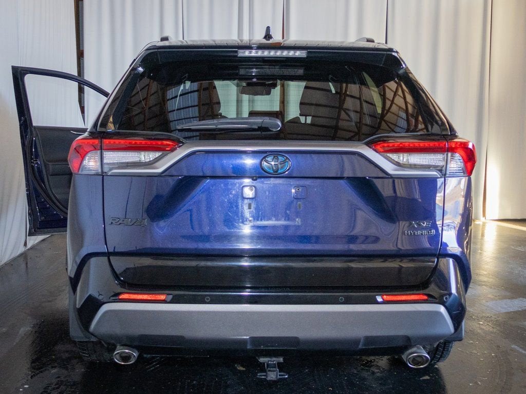 2021 Toyota RAV4 Hybrid XSE