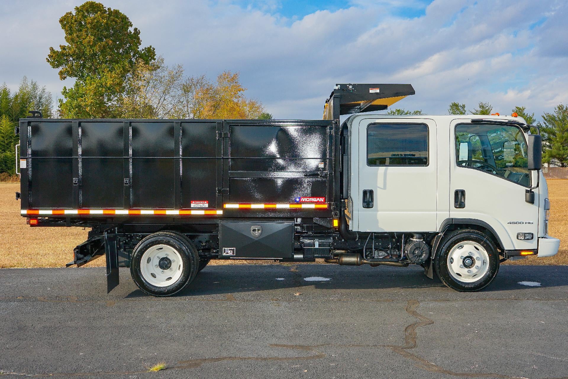 2024 Chevrolet Low Cab Forward 4500 NA