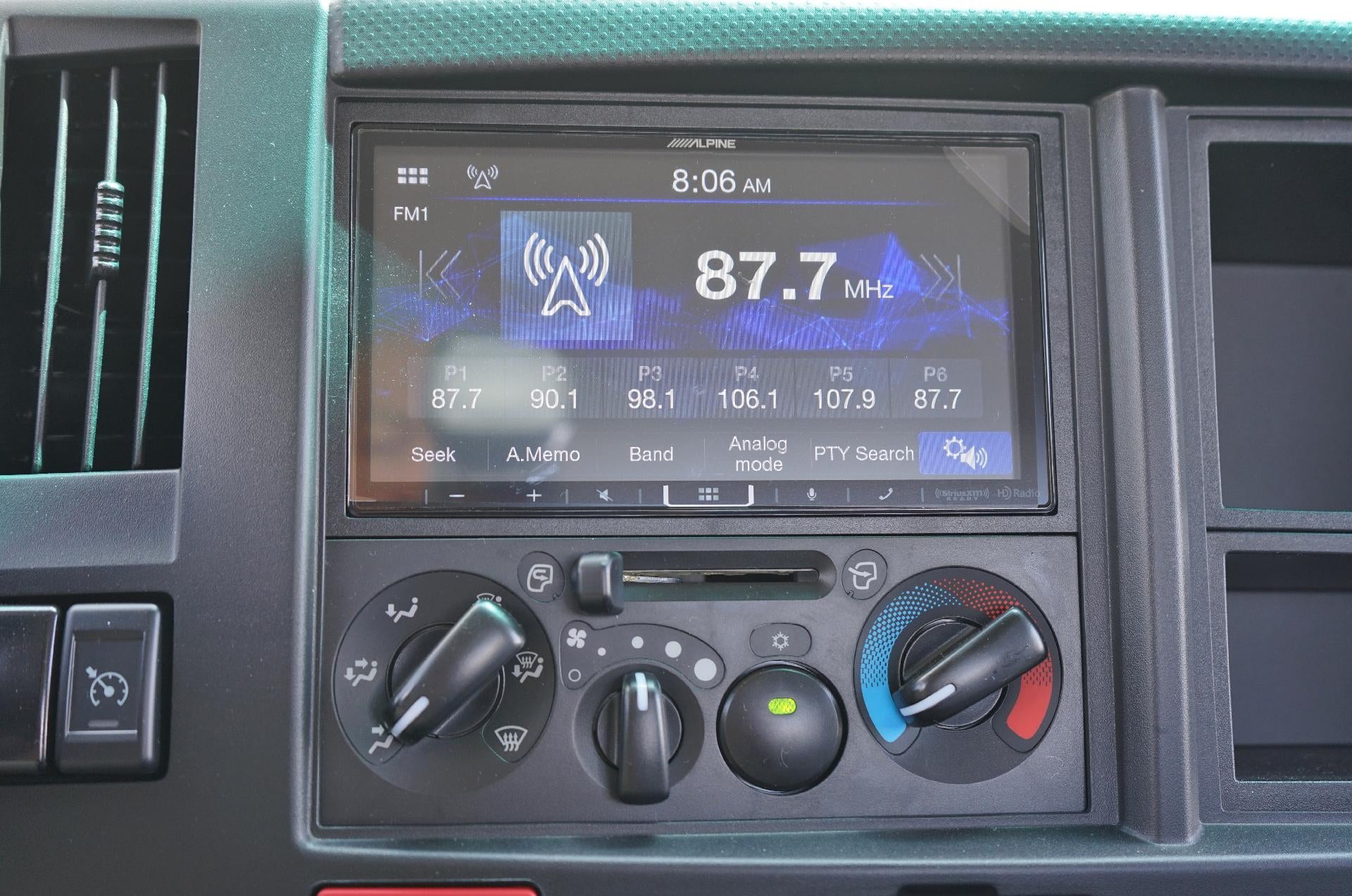 2025 Chevrolet Low Cab Forward 4500 NA