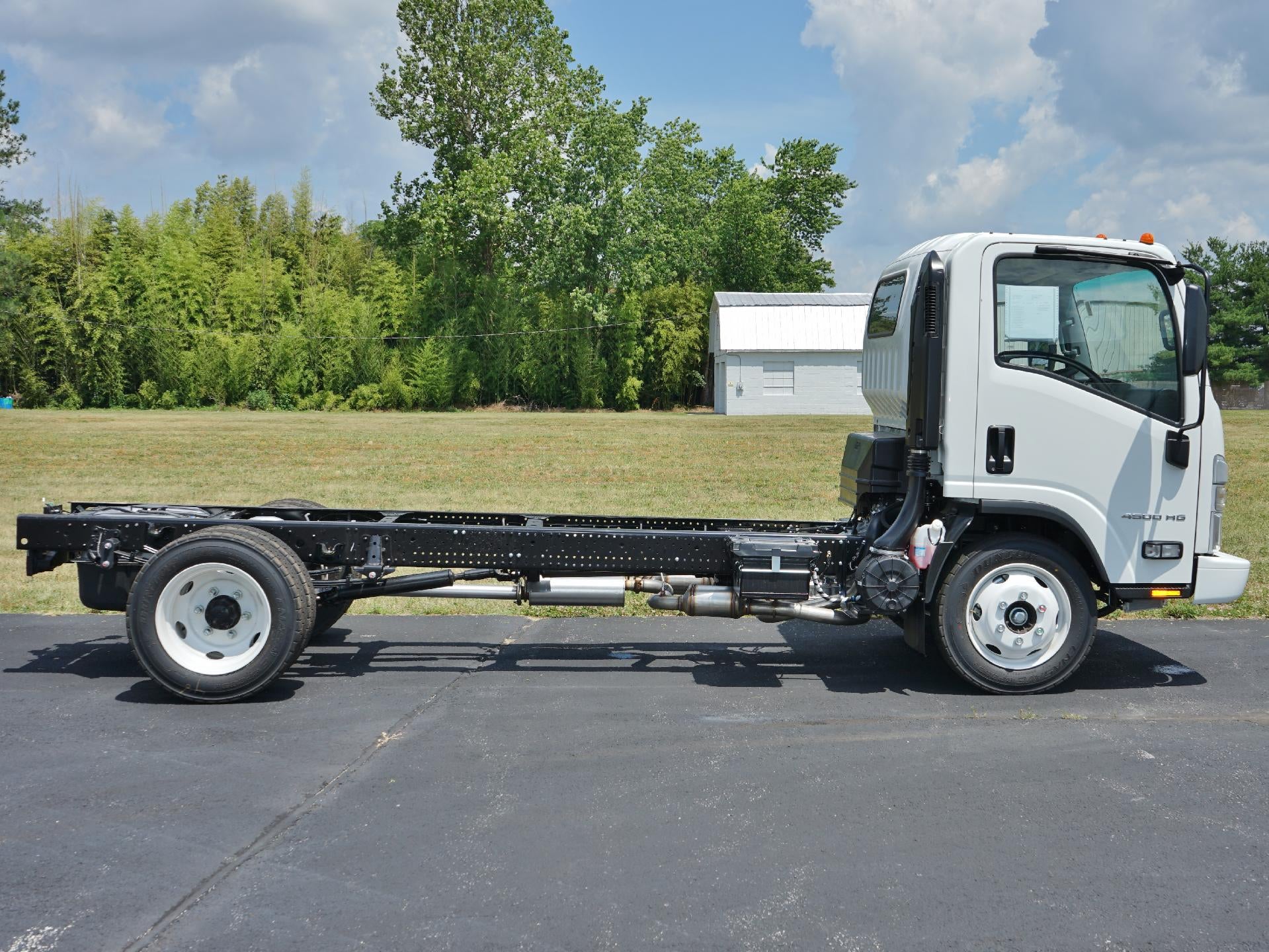 2025 Chevrolet Low Cab Forward 4500 NA