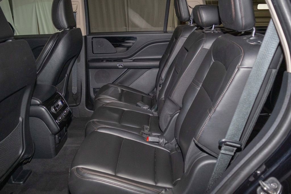 2023 Lincoln Aviator Standard