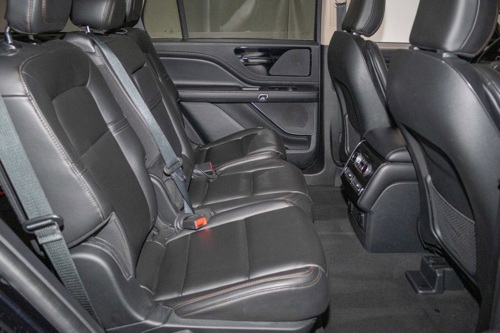 2023 Lincoln Aviator Standard