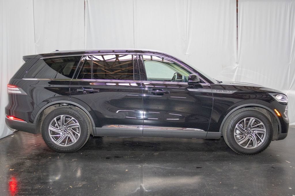 2023 Lincoln Aviator Standard