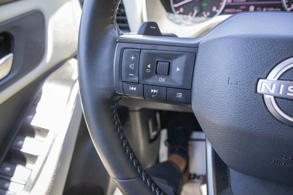2025 Nissan Rogue SV