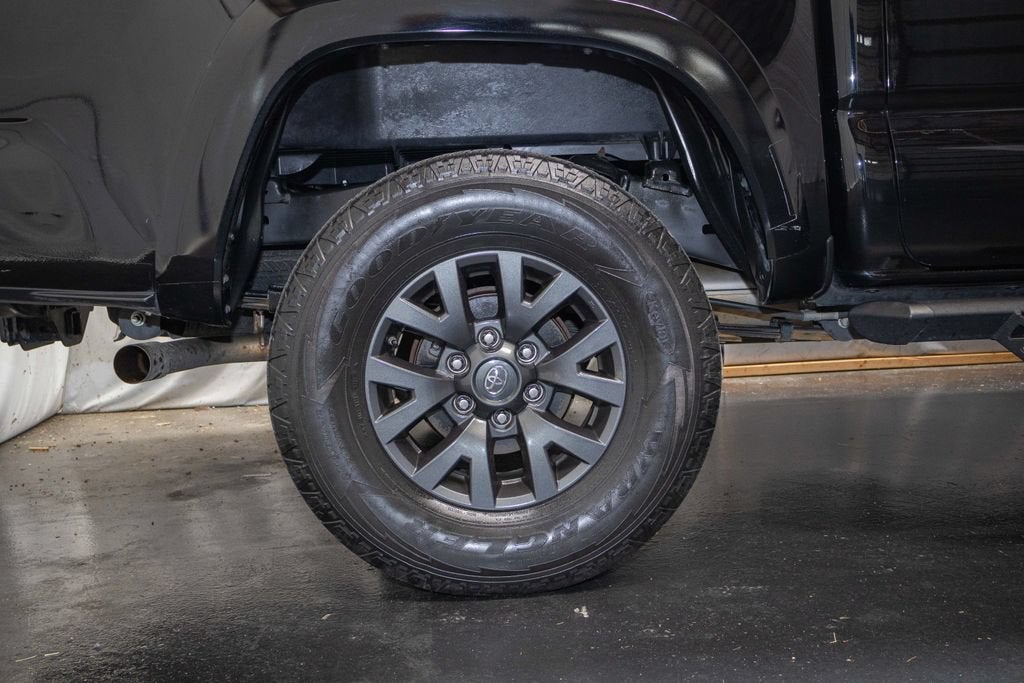2021 Toyota Tacoma 2WD SR5