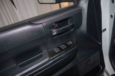 2017 Toyota Tundra 4WD SR