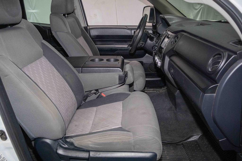 2017 Toyota Tundra 4WD SR