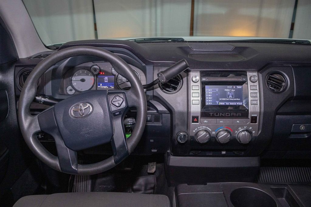 2017 Toyota Tundra 4WD SR