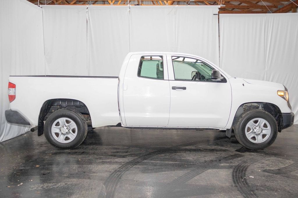 2017 Toyota Tundra 4WD SR