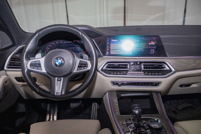 2021 BMW X5 M50i