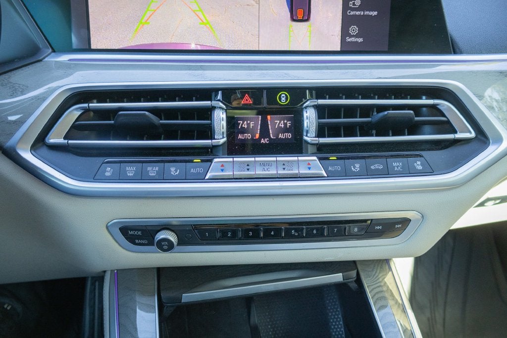 2021 BMW X5 M50i