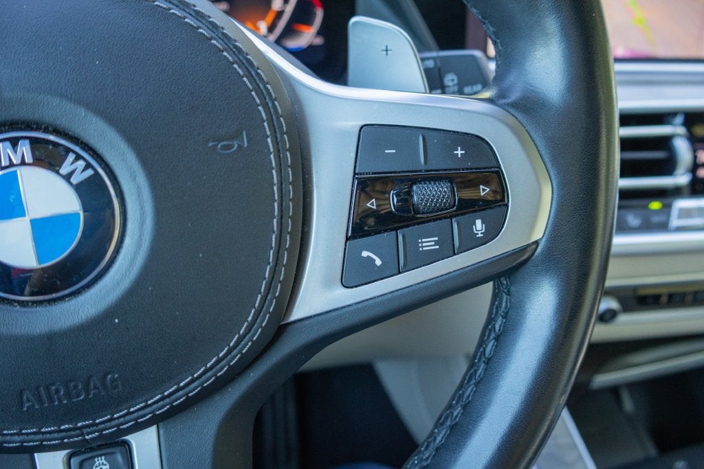 2021 BMW X5 M50i