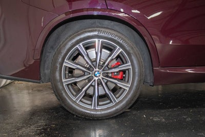 2021 BMW X5 M50i