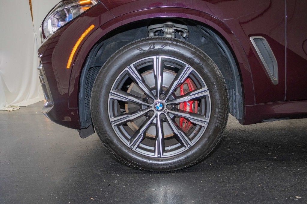 2021 BMW X5 M50i