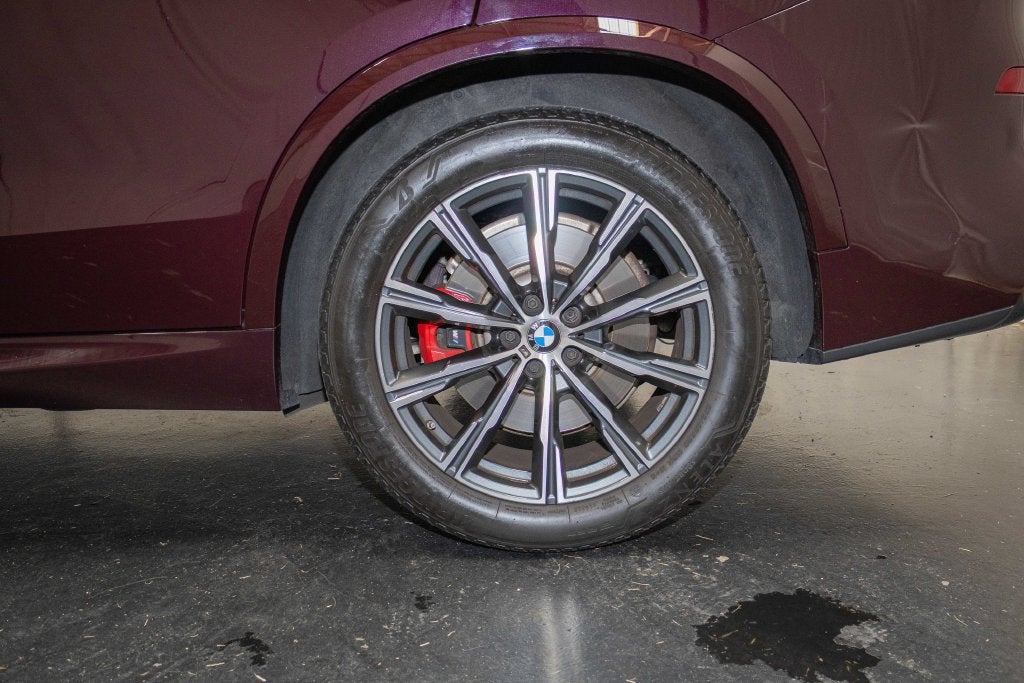 2021 BMW X5 M50i