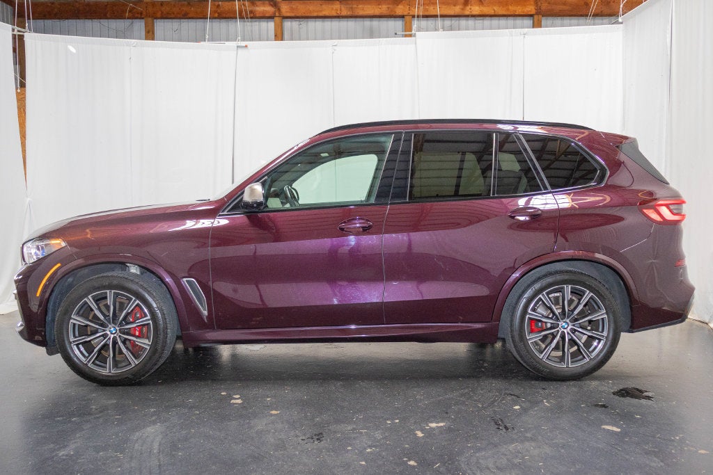 2021 BMW X5 M50i