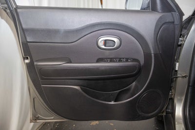 2014 Kia Soul Base