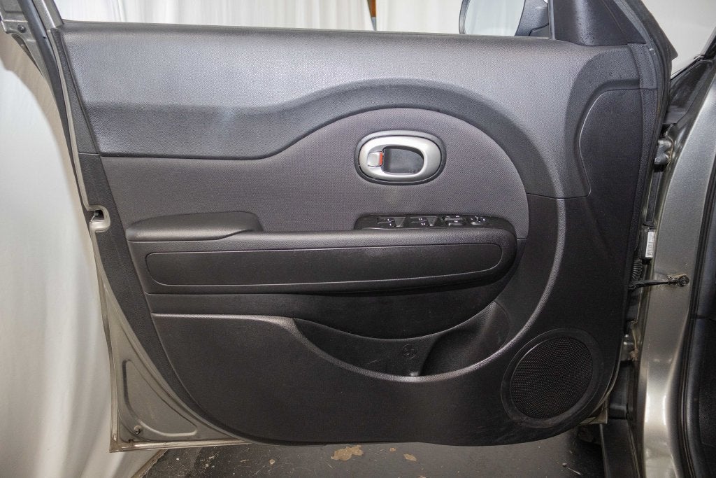 2014 Kia Soul Base