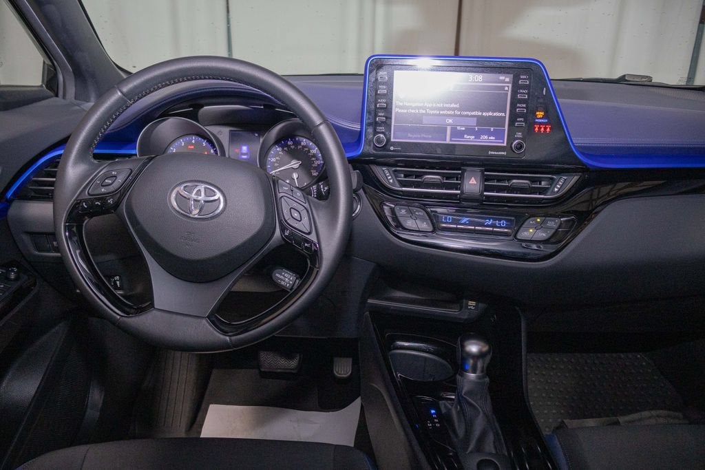 2020 Toyota C-HR LE