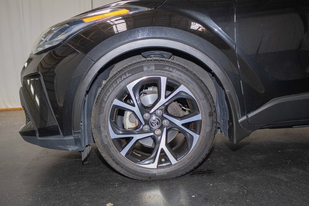 2020 Toyota C-HR LE