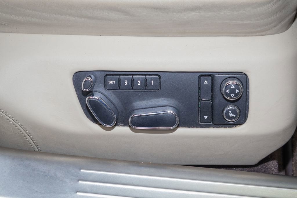 2012 Bentley Continental Flying Spur Base