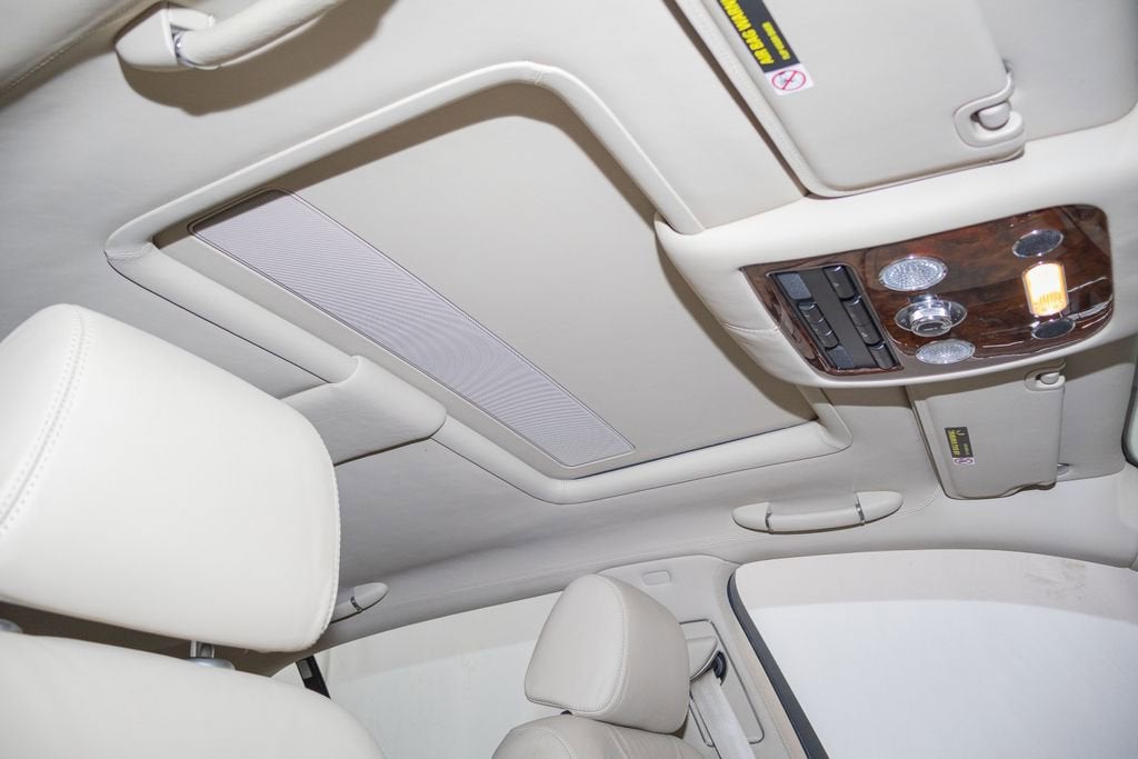 2012 Bentley Continental Flying Spur Base