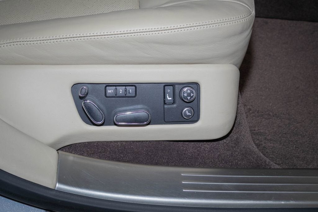2012 Bentley Continental Flying Spur Base