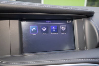 2017 INFINITI QX30 Luxury
