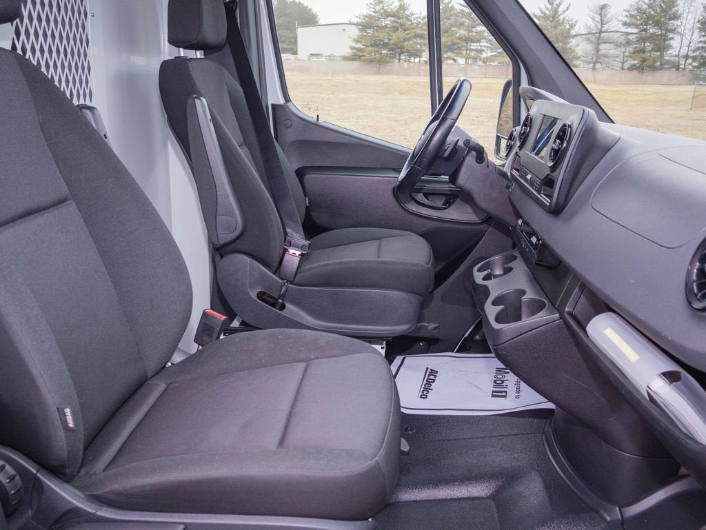 2021 Mercedes-Benz Sprinter Van Base