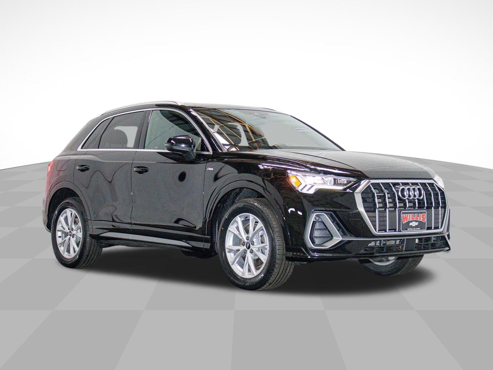 2023 Audi Q3 S line Premium Plus