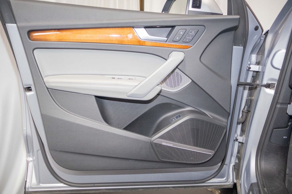 2023 Audi Q5 S line Prestige