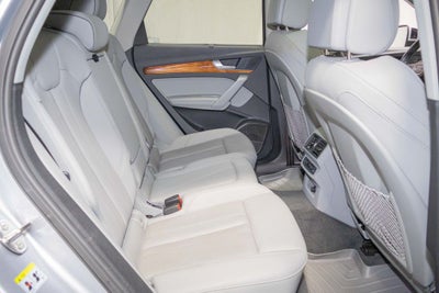 2023 Audi Q5 S line Prestige