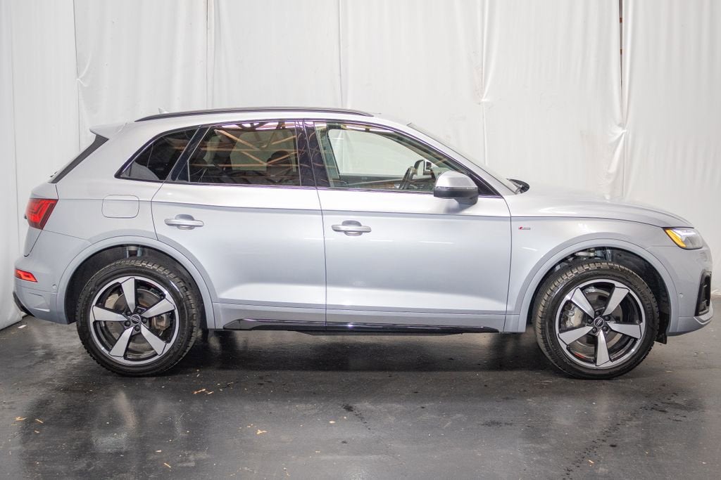 2023 Audi Q5 S line Prestige
