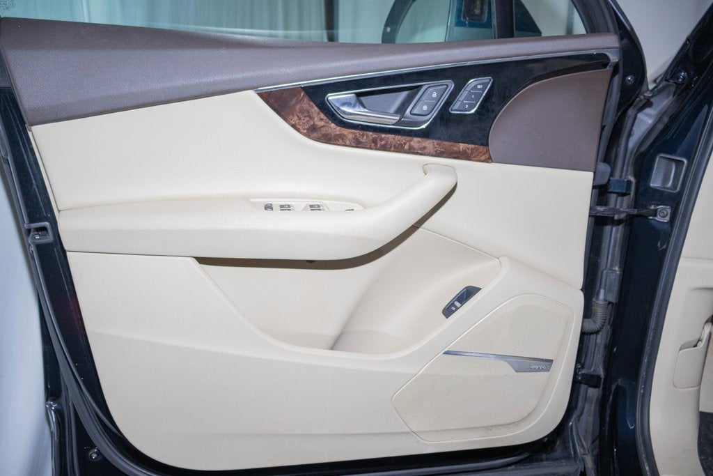 2017 Audi Q7 Premium Plus