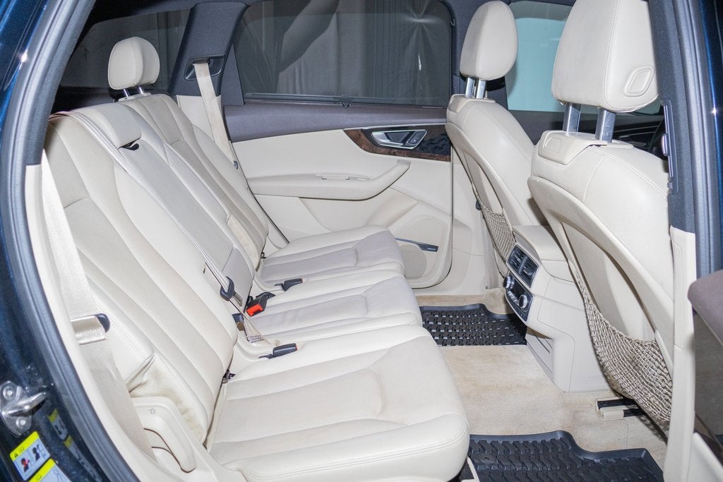 2017 Audi Q7 Premium Plus